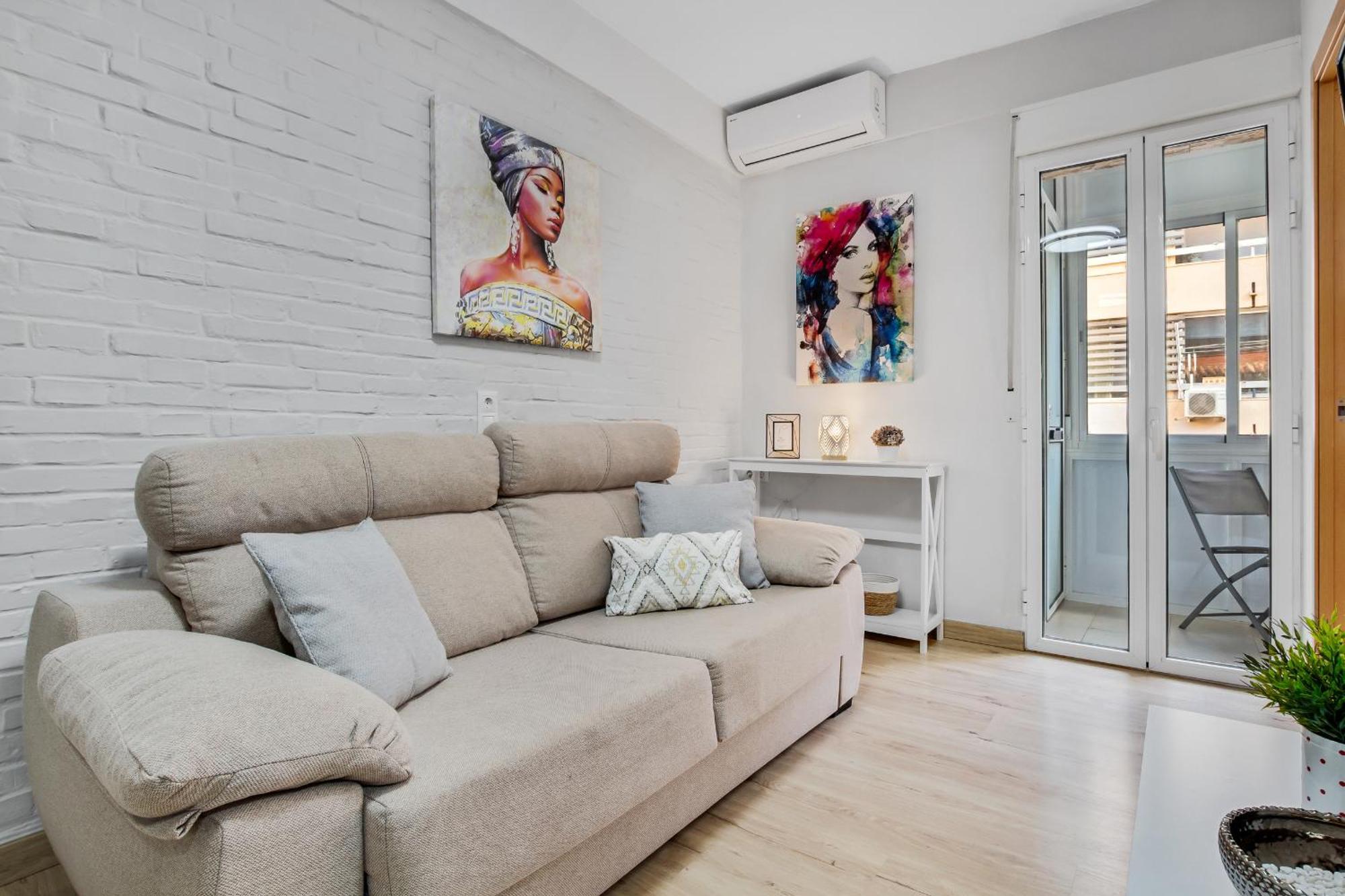 Los Nidos 603 By Ivi Real Estate ตอร์เรโมลิโนส ภายนอก รูปภาพ
